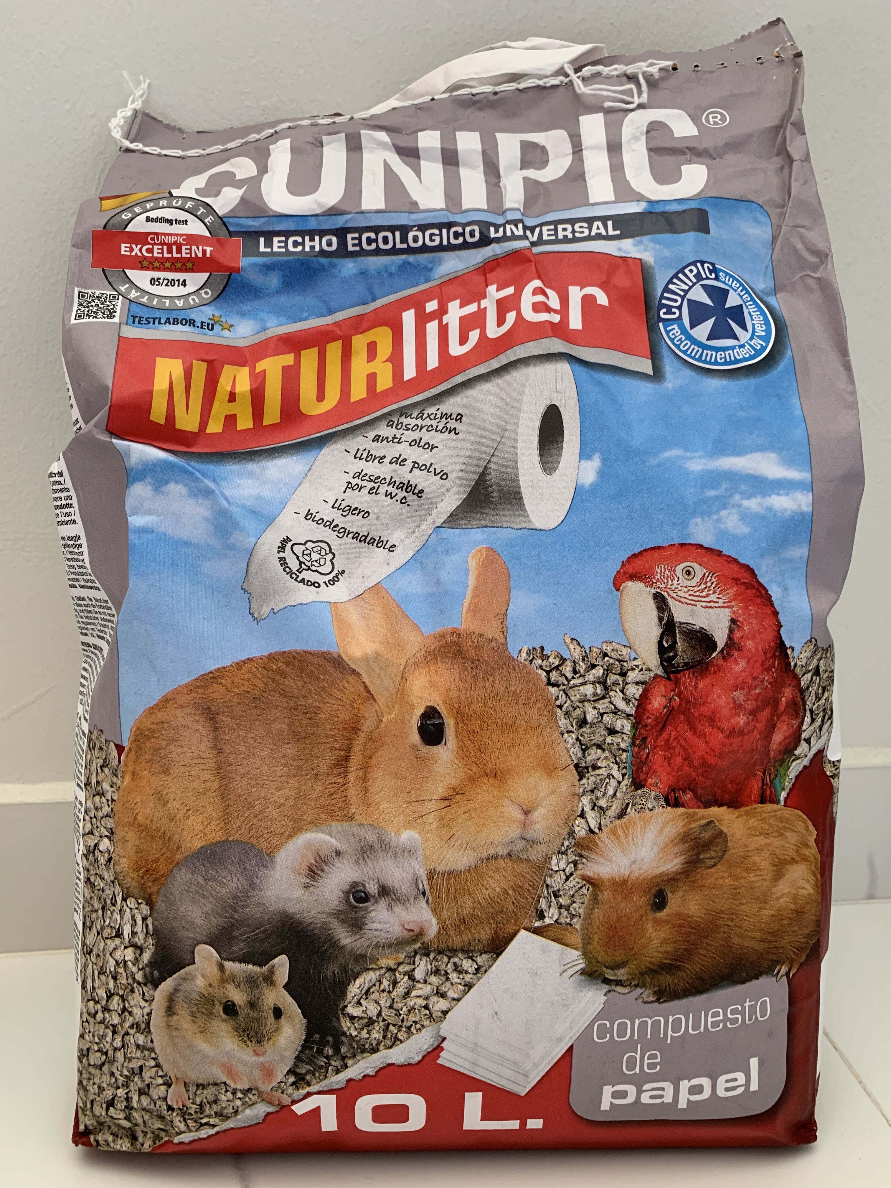 Small animal paper based bedding 10 litres Pet Supplies Health