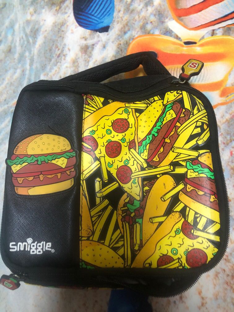 smiggle burger bag