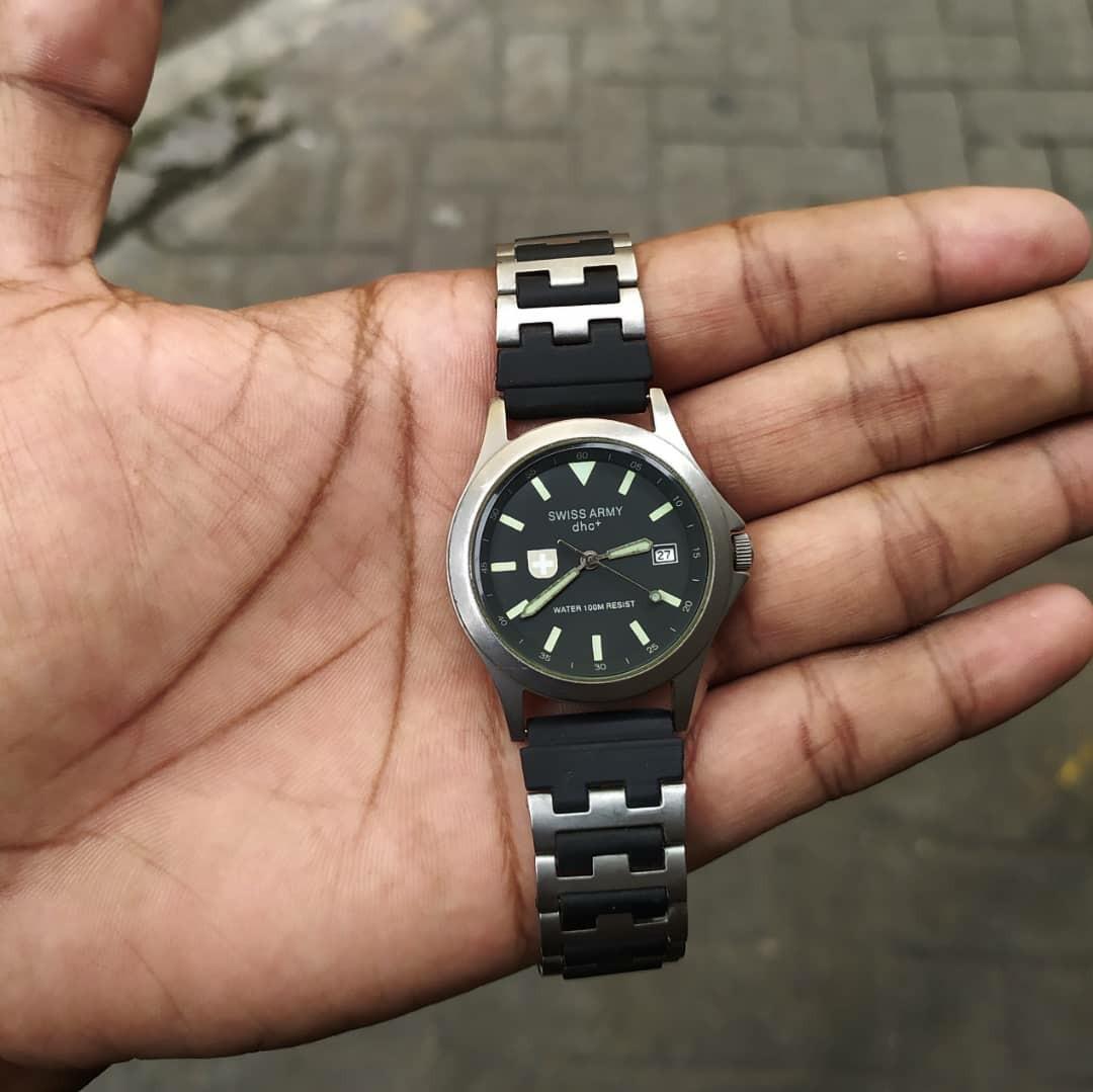 SWISS ARMY HCC 2678 9 Original Fesyen Pria Jam Tangan di Carousell