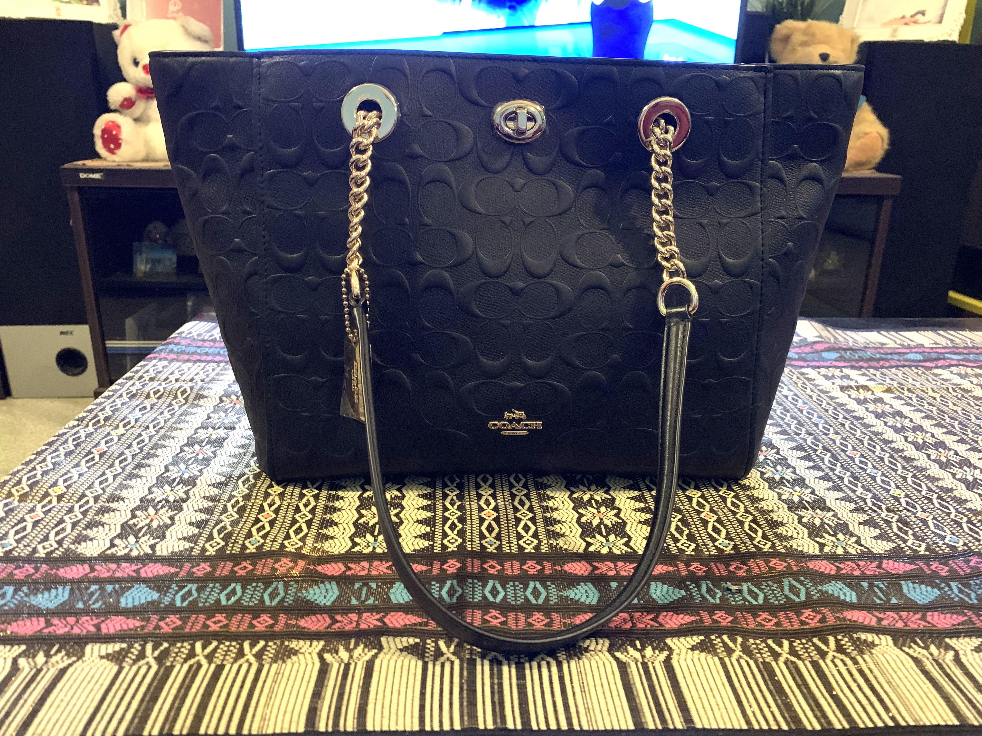Coach turnlock chain tote 27 store