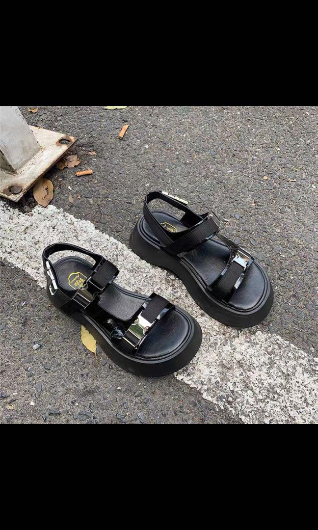 ulzzang korean black sandals, Women's Fashion, Footwear, Sandals on ...