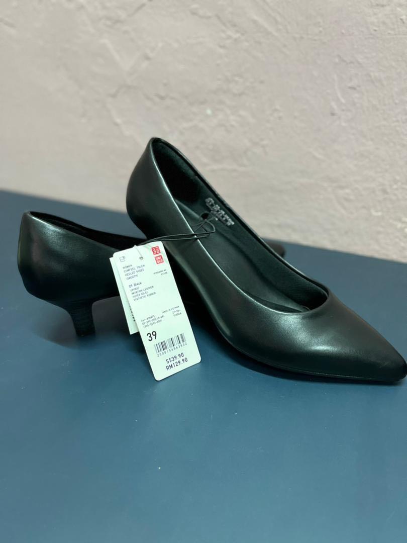 Uniqlo heels 2024