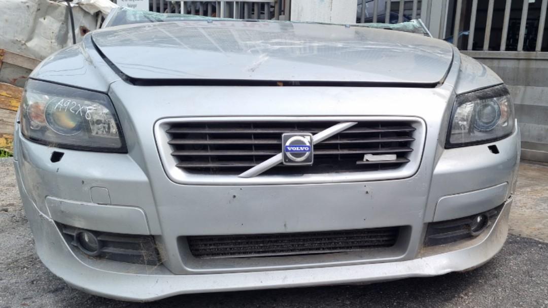 Volvo C30 Halfcut Original R design Auto Accessories on Carousell