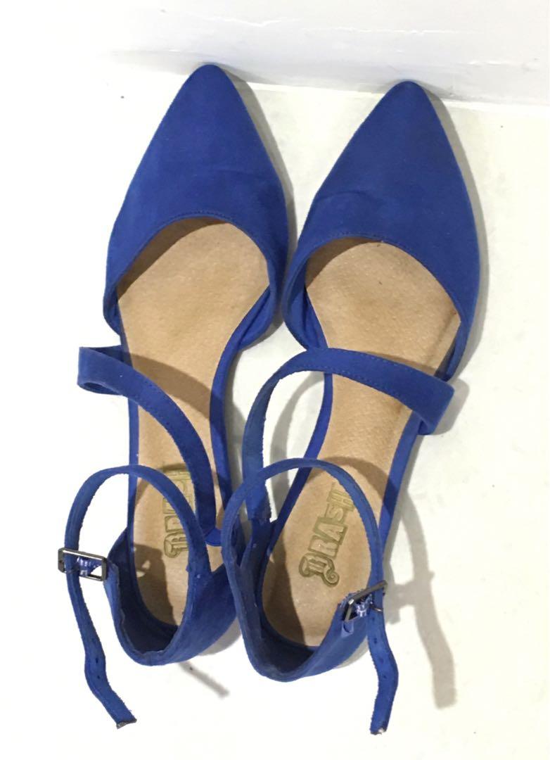 Brash flats store