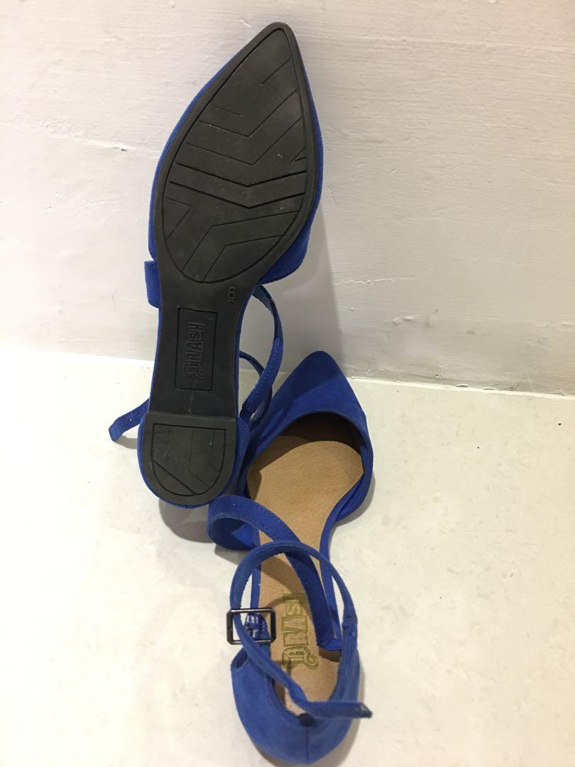 Brash flats shop
