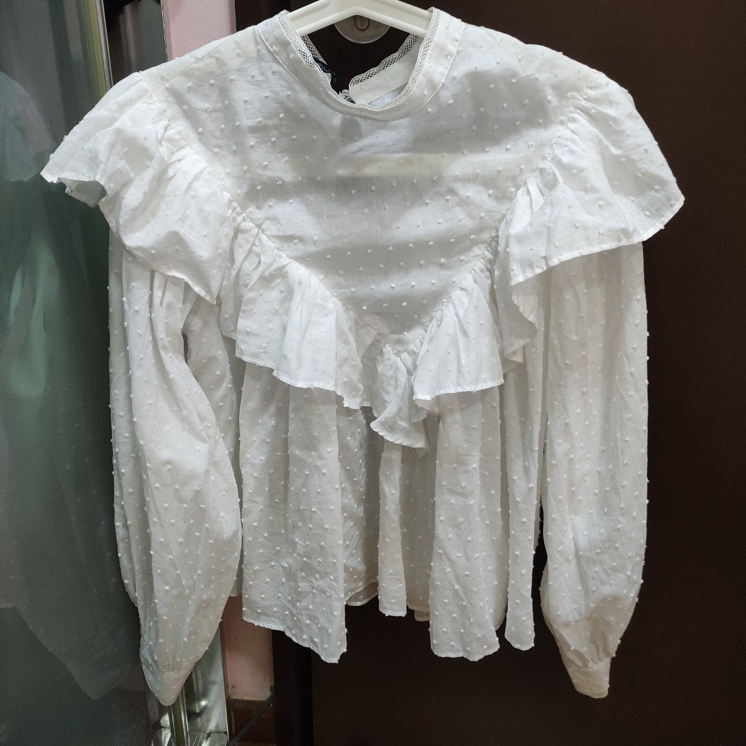 Zara Polka Dot Ruffle Top, Women's Fashion, Tops, Longsleeves on Carousell