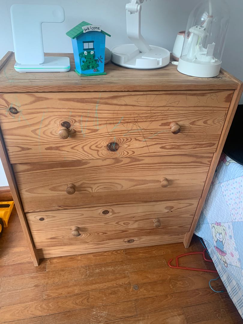 20 self collect cupboard, Furniture & Home Living, Furniture, Shelves, & Racks on