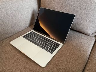 （分類：）位於 。 由 arlext 提交（商品編號 1136726062，圖片 1）。簡介： 。