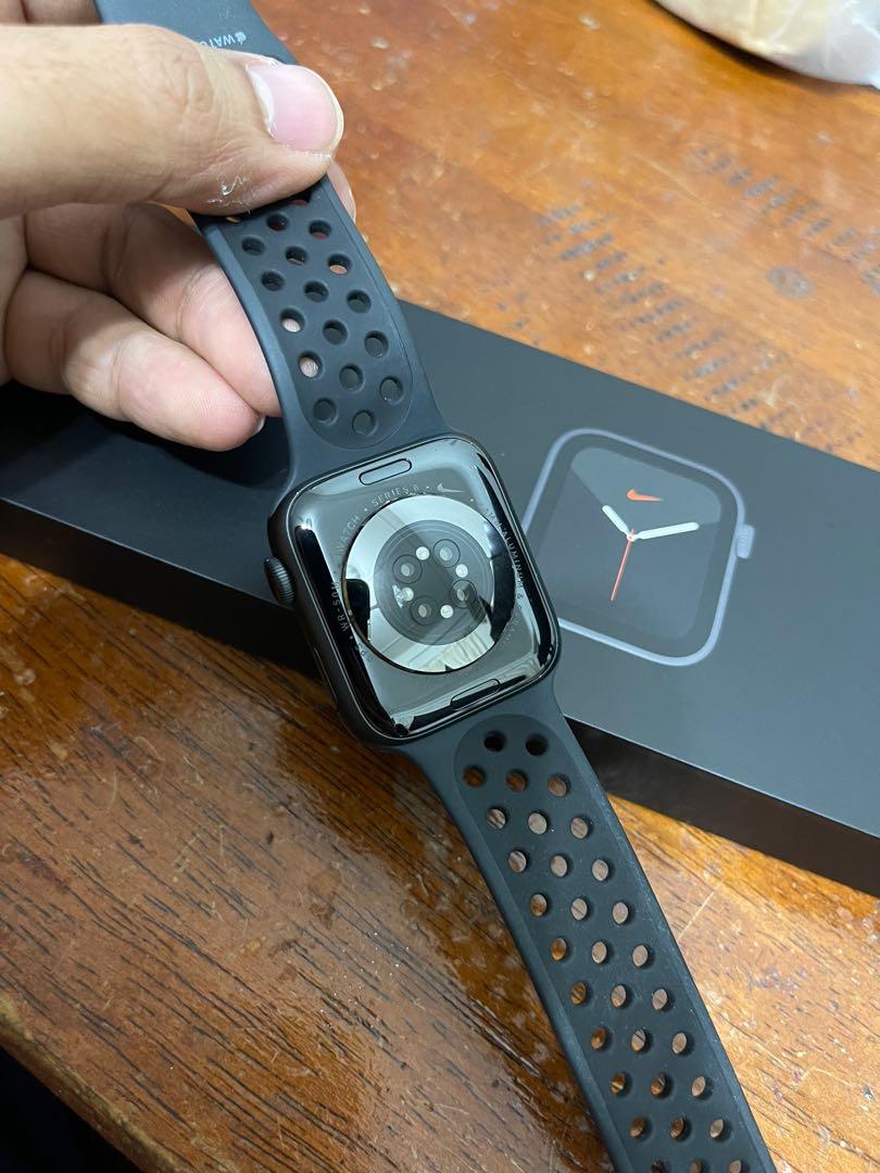 Apple Watch Series 6 GPS 44 mm (Nike Edition), Mobile Phones ...