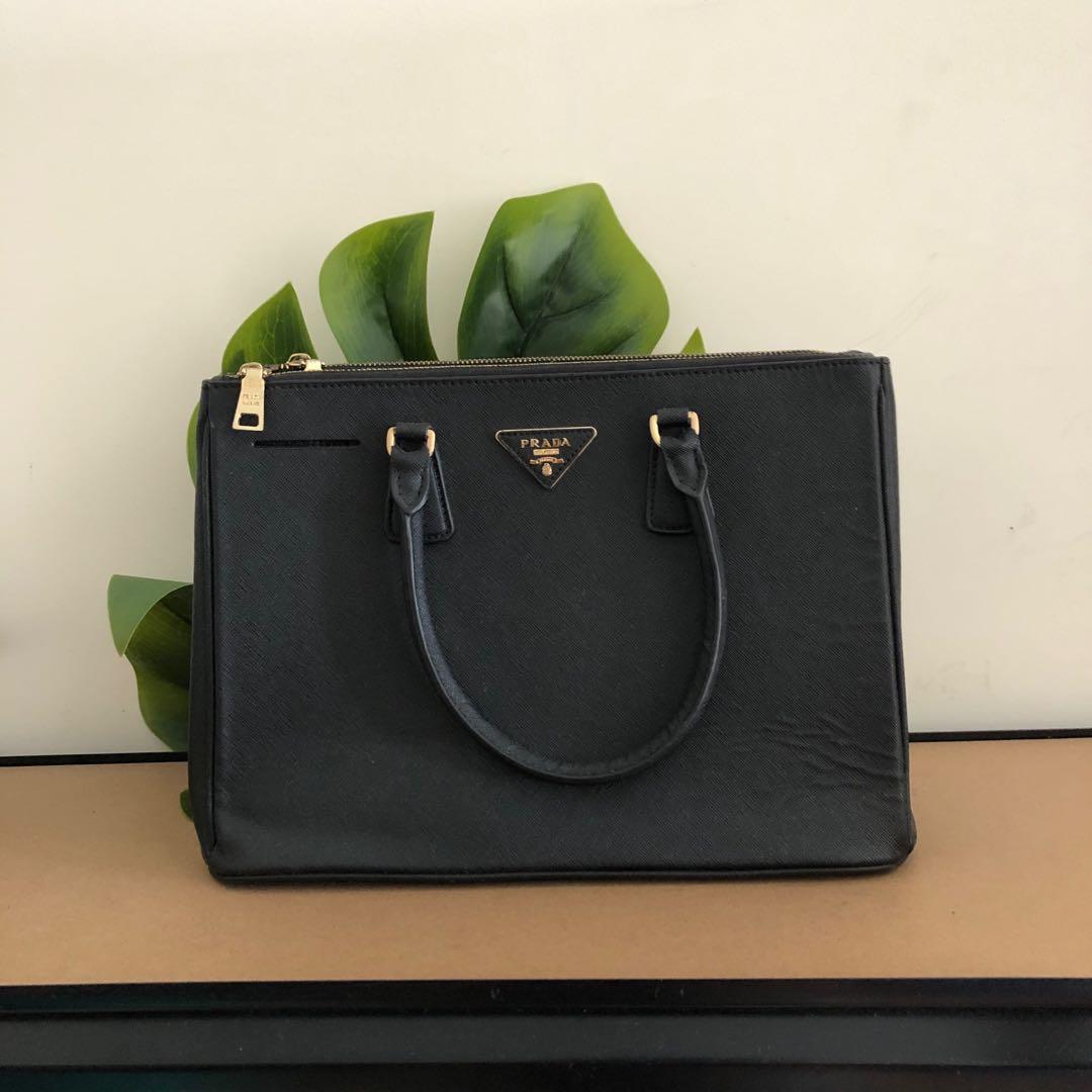 Authentic Prada Saffiano Bag, Luxury, Bags & Wallets on Carousell