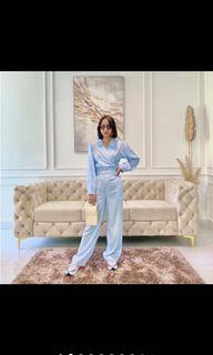 Baju garis"