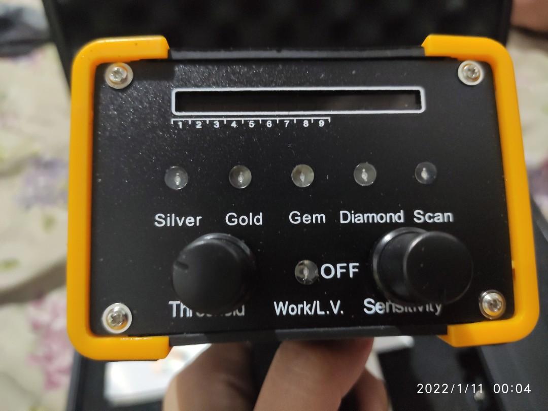 Black hawk gr-100 metal and gold detector, Sports Equipment, Hiking ...