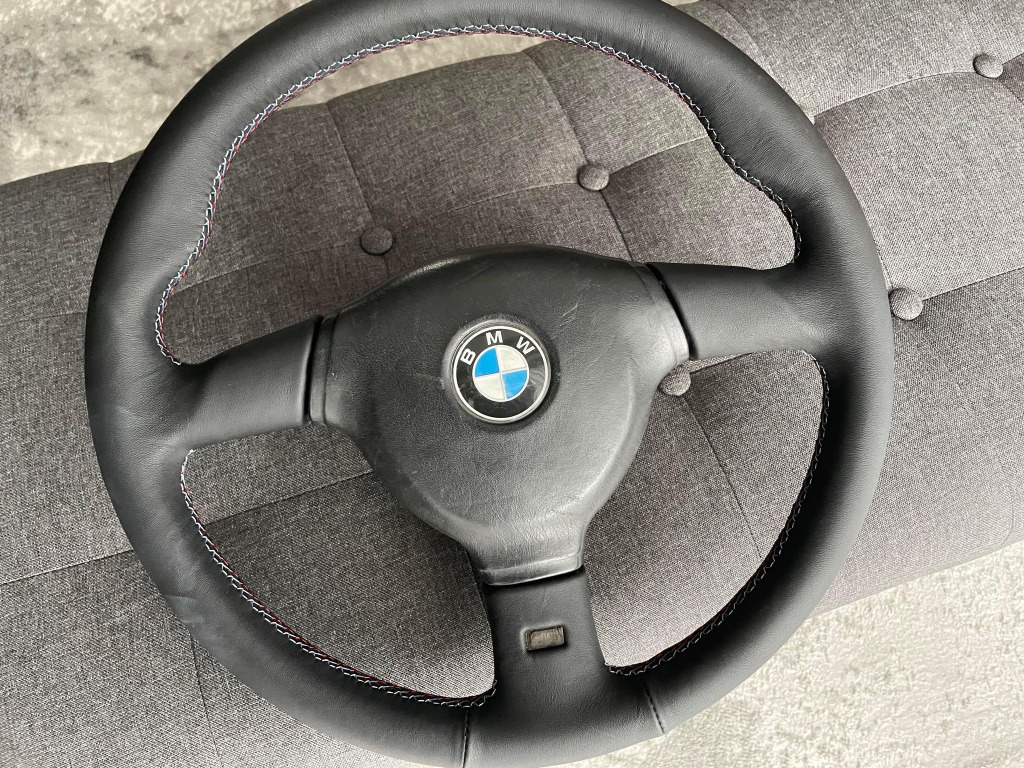 Bmw m tech best sale 2 steering wheel