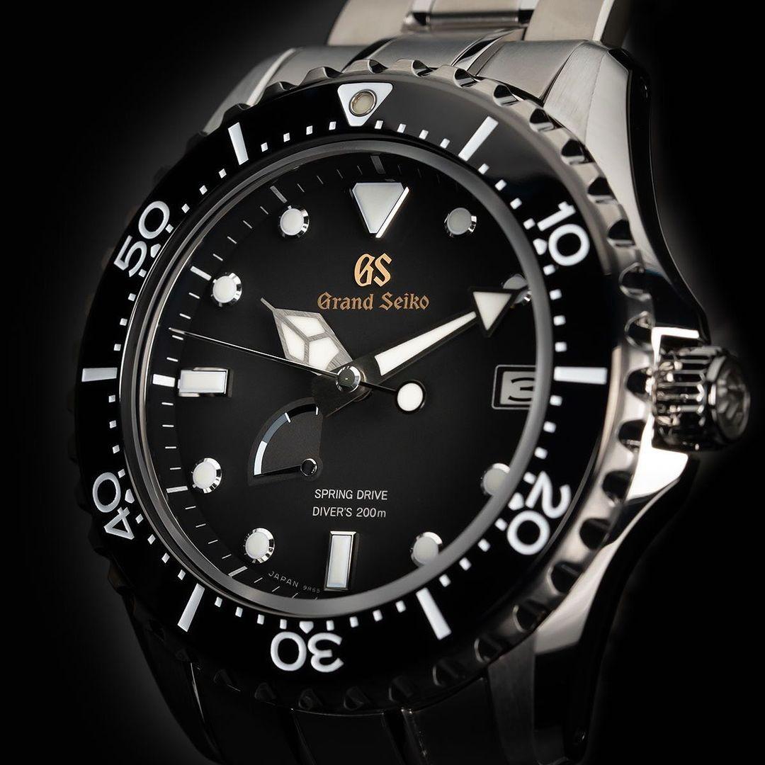 Brand New Grand Seiko Sport Collection Spring Drive Diver s 200m