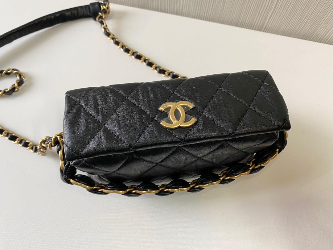 Chanel CC Links Hobo Quilted Crumpled Lambskin Small Black 19814341