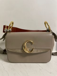 （分類：）位於 。 由 cherryxcci 提交（商品編號 1136820382，圖片 1）。簡介： 。