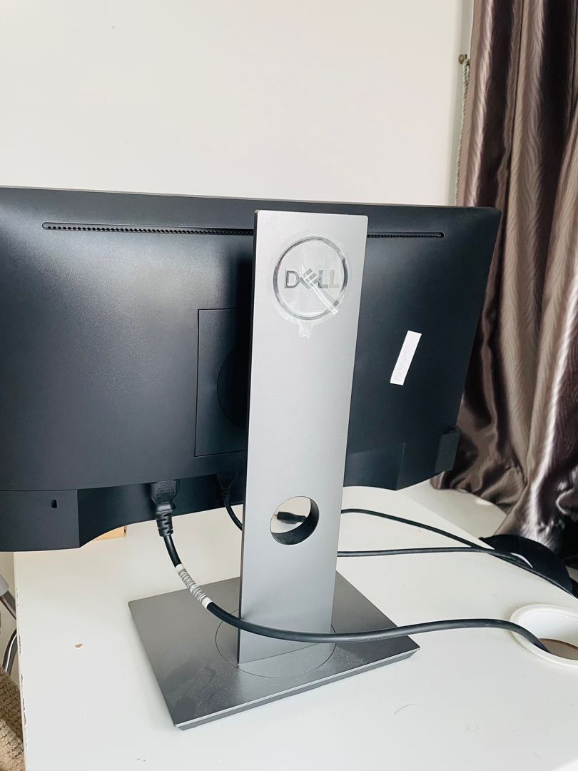 Dell monitor HDMI compatible, Computers & Tech, Parts & Accessories