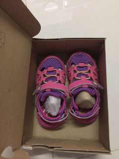 （分類：）位於 。 由 salado.com 提交（商品編號 1136747484，圖片 1）。簡介： 。