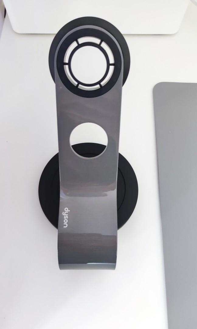 Dyson Supersonic Display Stand, Beauty & Personal Care, Hair on Carousell