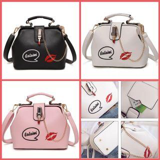 Retro Embroideried Lipstick Design Women Hand Shoulder Bag Pu Leather