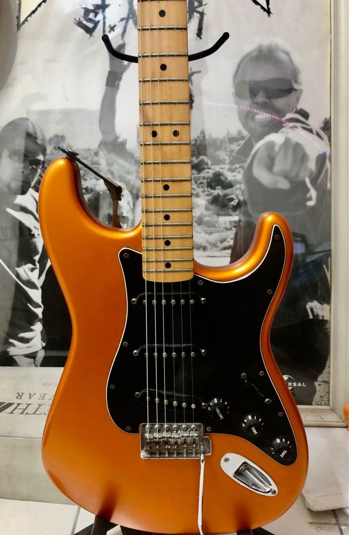 Fender stratocaster mexico special hotsell edition