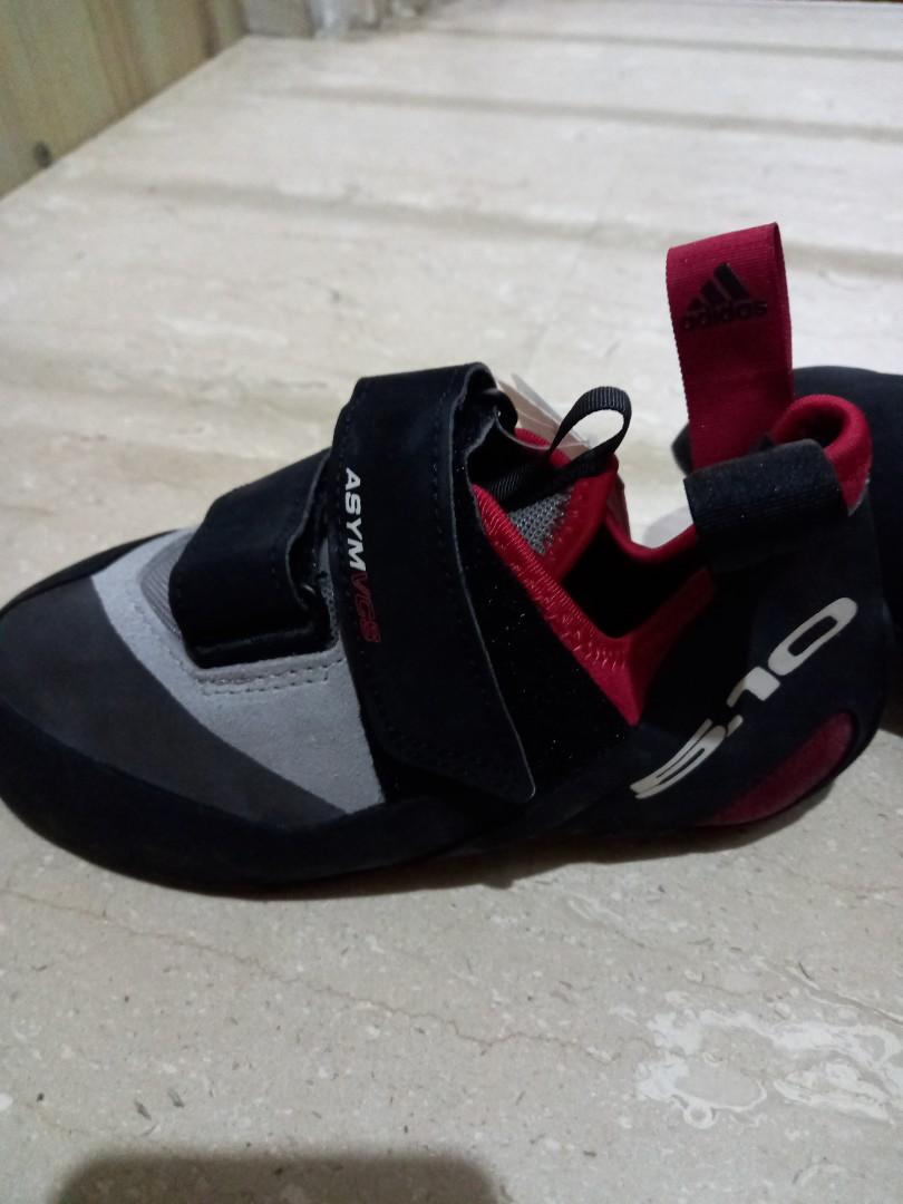 Five ten Asym VCS women s Rock climbing shoes size 6 6.5US Sports Equipment Other Sports Equipment and Supplies on Carousell