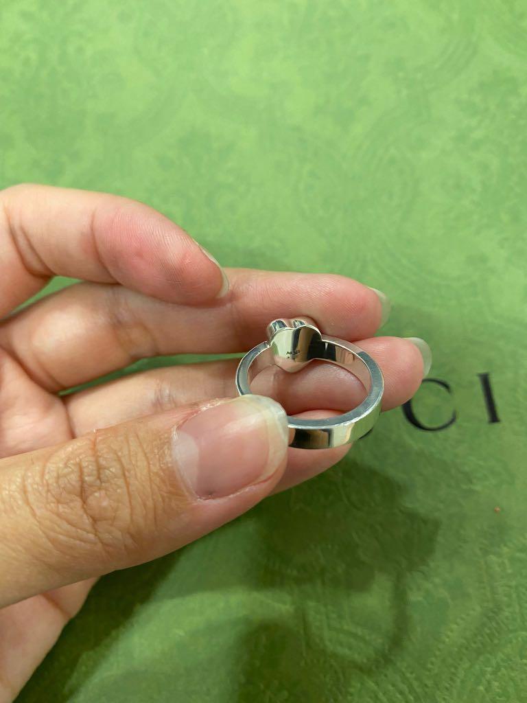 Heart ring with gucci trademark shop gold