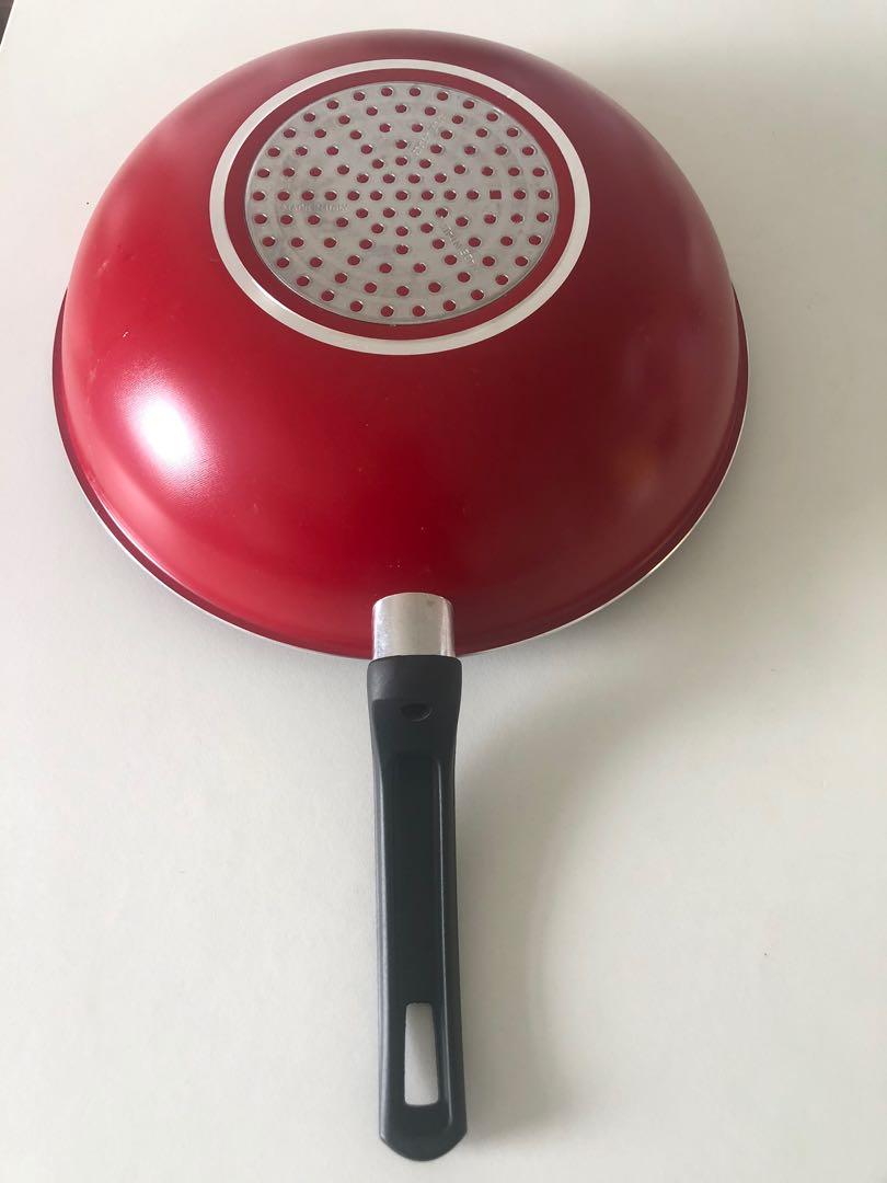 Hi quality wok28cm, made in Italy 15/, Furniture & Home Living