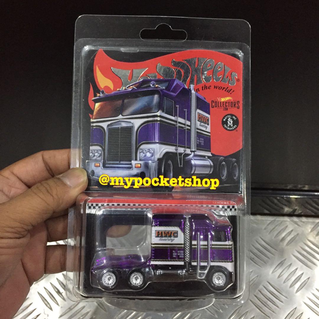 Hot wheels purple top truck