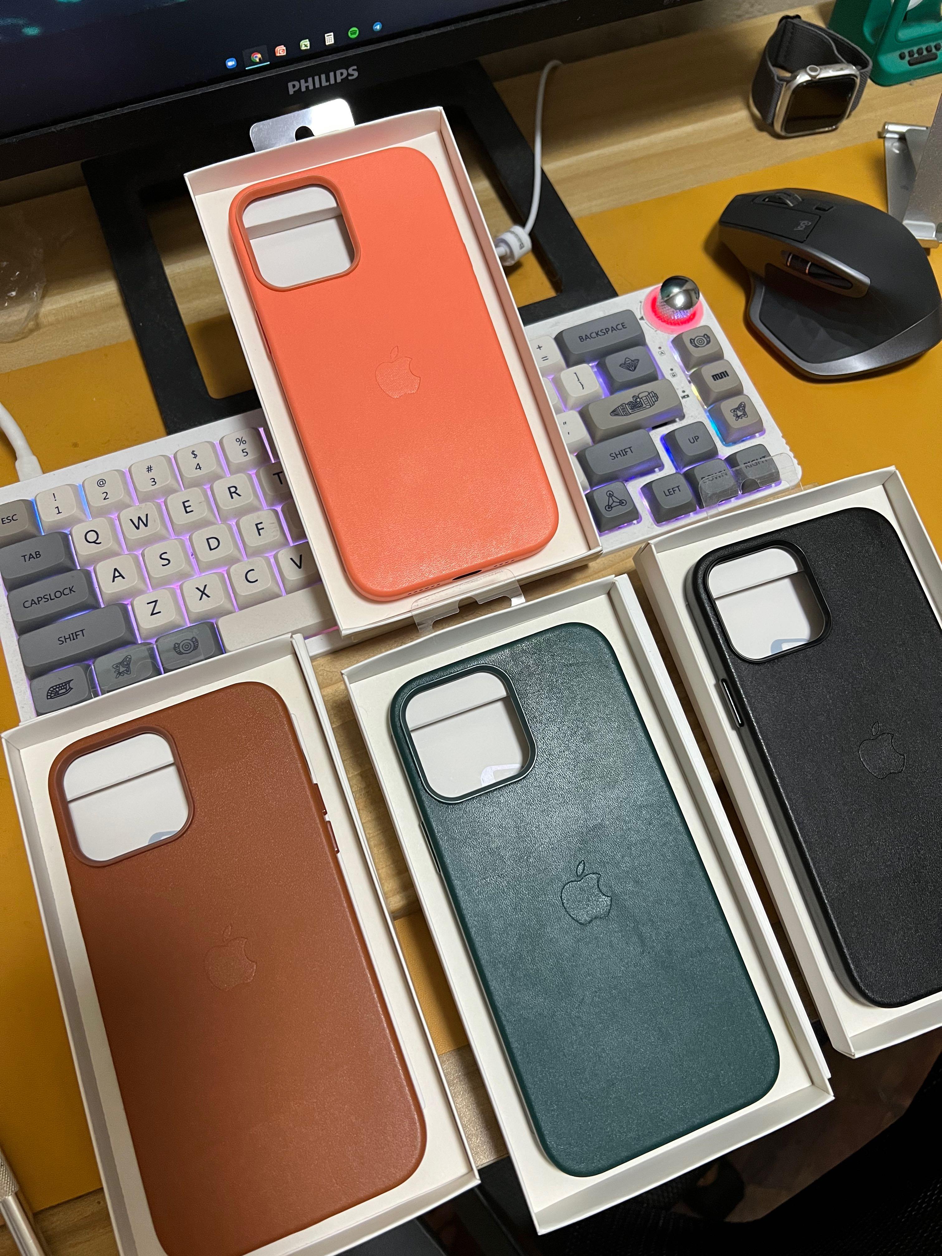 iPhone 13 Pro Max Leather (Non Magsafe) Case (Category: Cases & Sleeves) located in Manila. Submitted by razelysonn (Listing ID 1136801928, Image 2). Description: pm me :) .
