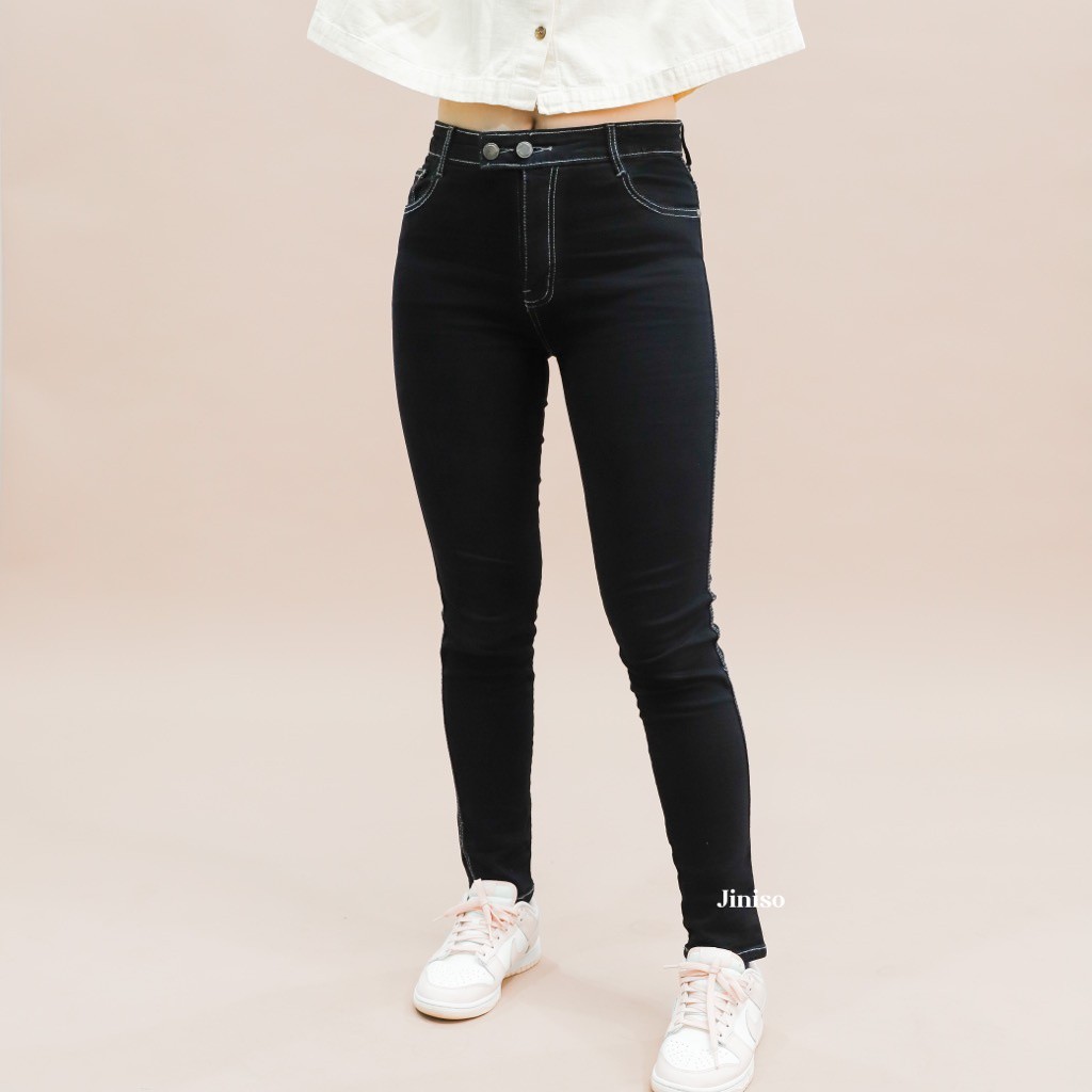 Jiniso-Beby Highwaist Comfy Jeans Black 