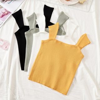 (Category: ) located in . Submitted by prettycloset19 (Listing ID 1134647610, Image 1). Description: .
