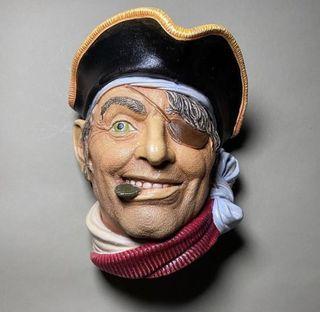 Legend Lane Miniature Sculptures  "Pirate Bicorn Noir"