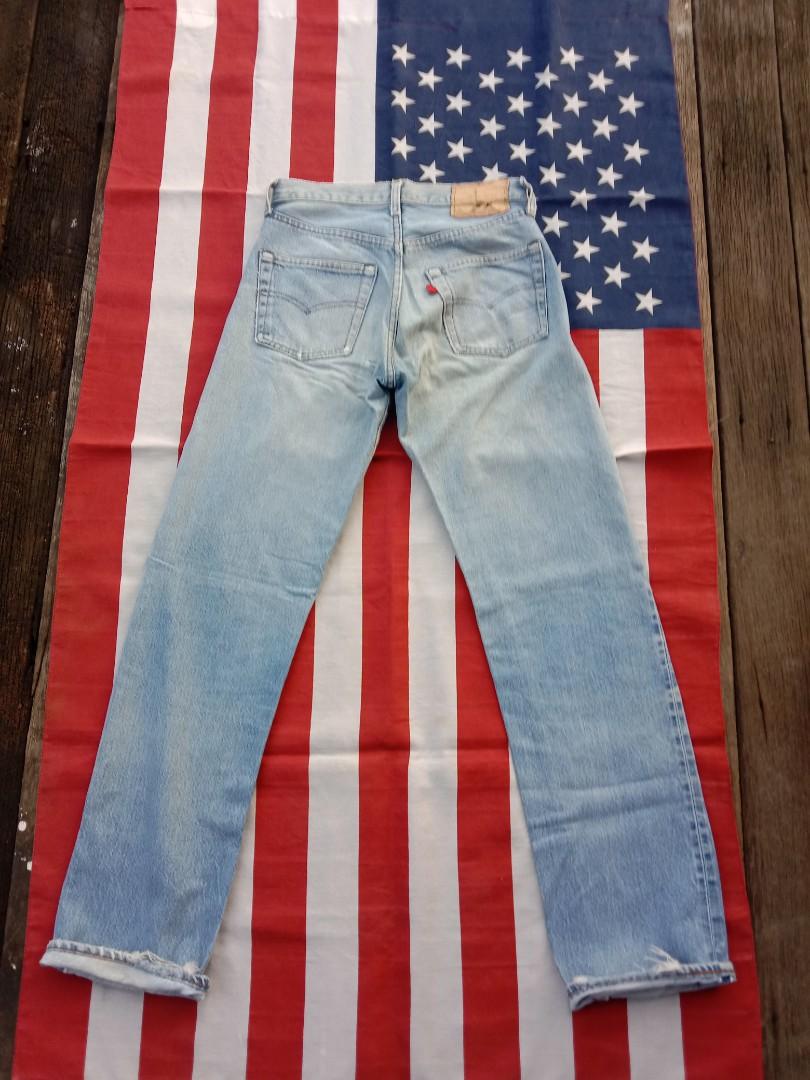 Levi's (Category: Jeans) located in Tawau. Submitted by kacokjirris96 (Listing ID 1136858575, Image 3). Description: 💥Levi's (Rindem 524) 💥Saiz 28/39 💥Single R,Kepala kain n Kain pasir 💥Cndtn vintage sperti d dlam gambar 💥Shrinks about 10% 💥Jahit rantai 💥Arem lima ratus 💥http://wasap.my/60192093374.
