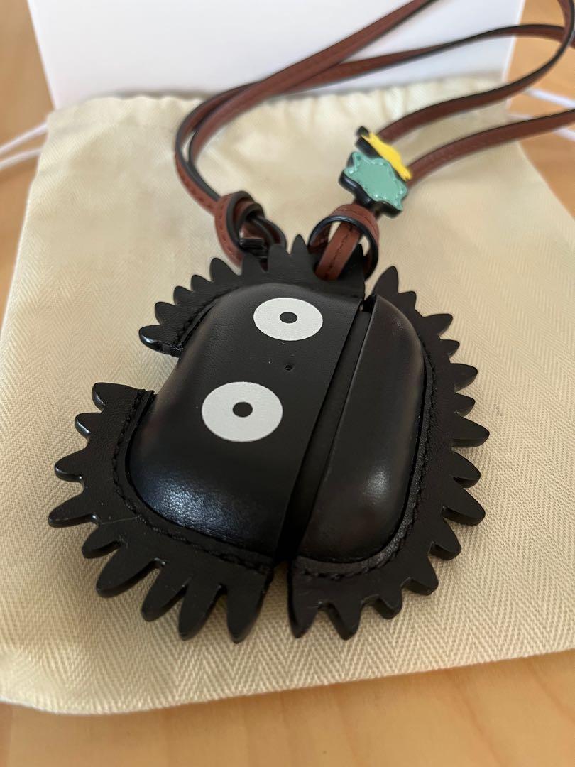 Spirited away airpod case deals