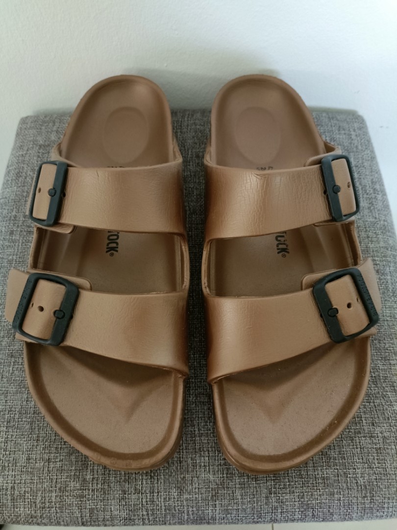 Men's Birkenstock Slippers, Men's Fashion, Footwear, Flipflops and