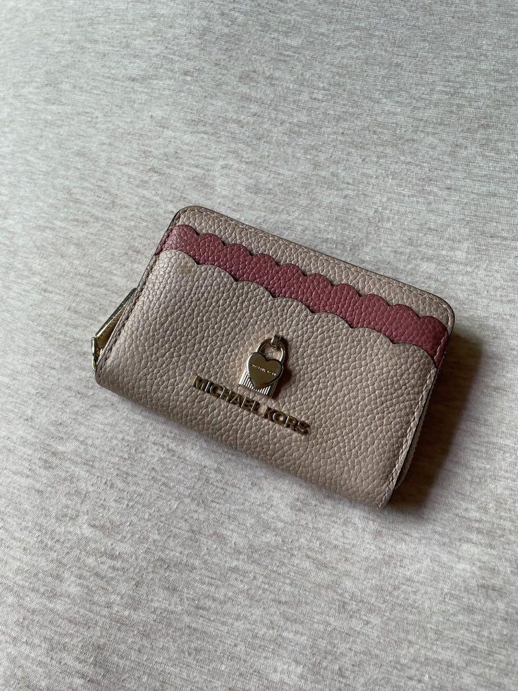 Michael kors shop scalloped wallet