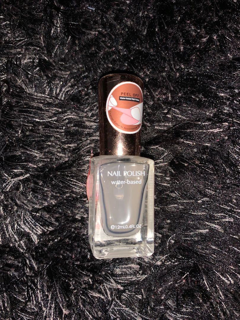 MINISO WATER BASED PEEL OFF NAIL POLISH (CLEAR GLOSSY), Kesehatan