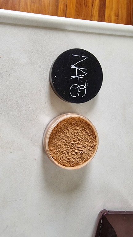 NARS loose powder for clearance, Beauty & Personal Care, Face, Makeup ...