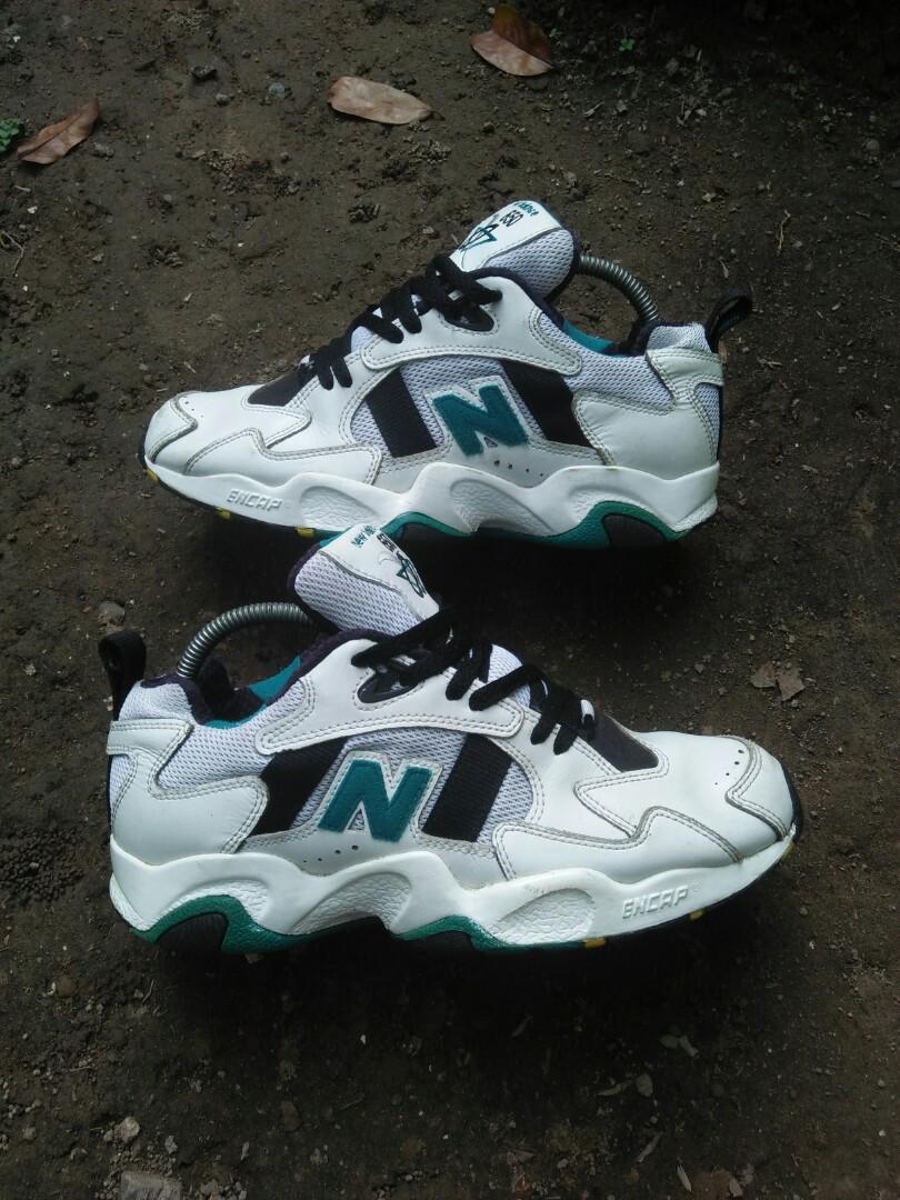 New Balance 650