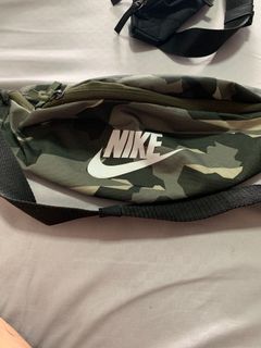 nike camouflage belt bag