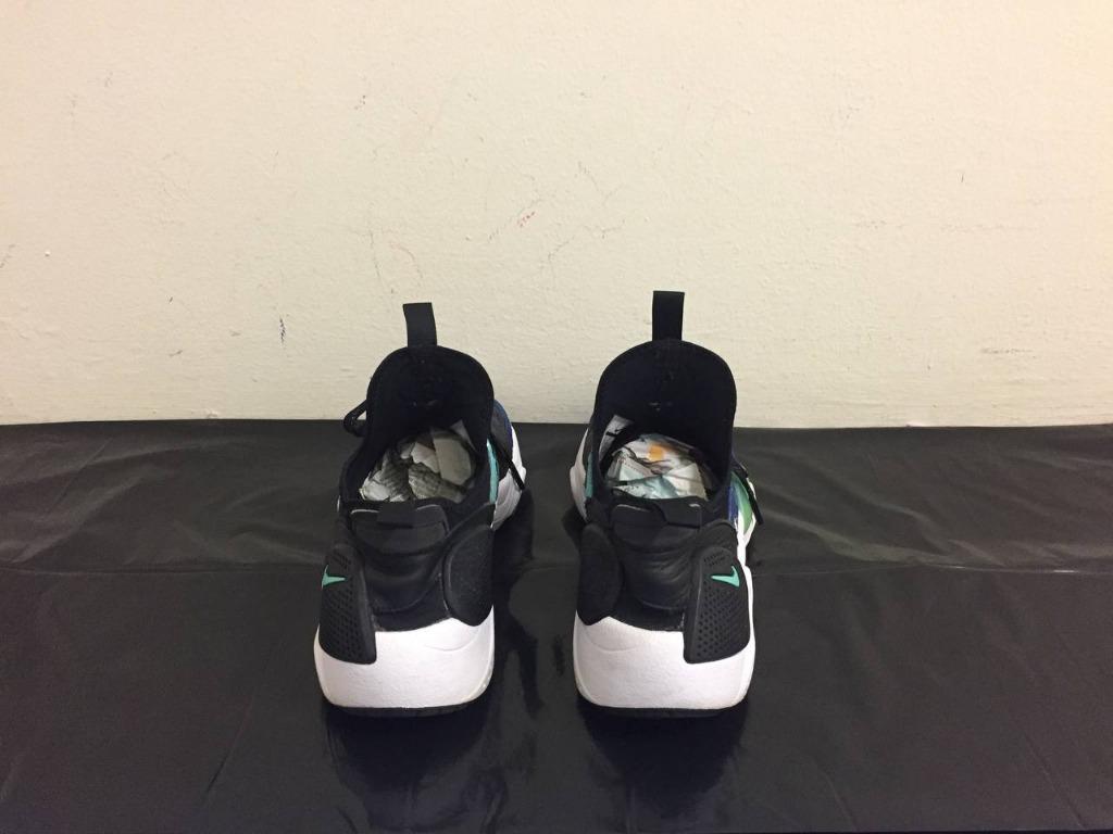 Huarache edge deals on feet