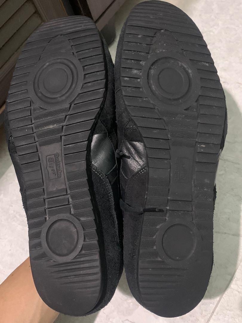 onitsuka tiger triple black