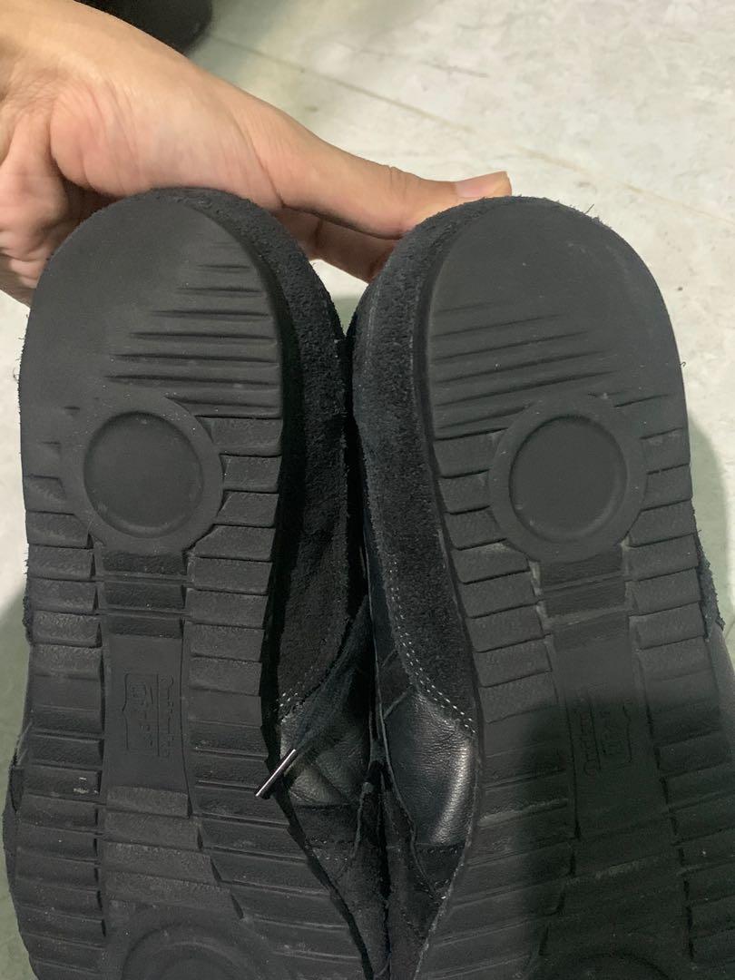 onitsuka tiger triple black