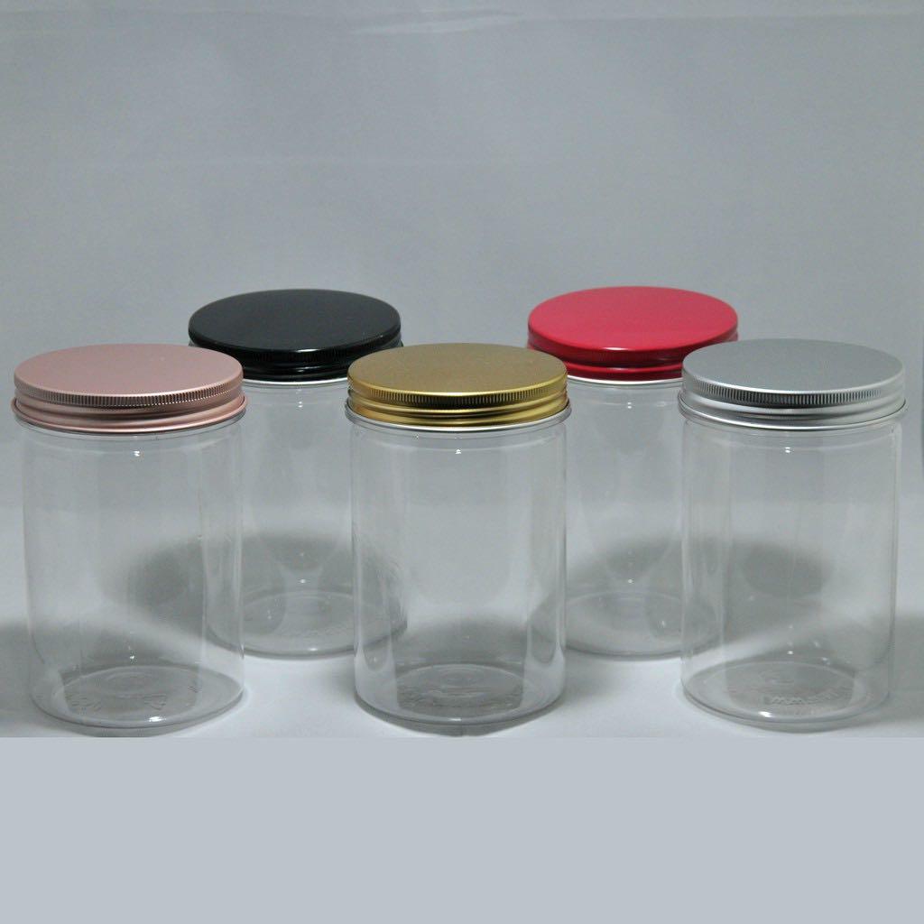 Plastic cookies container, Food & Drinks, Homemade Bakes on Carousell