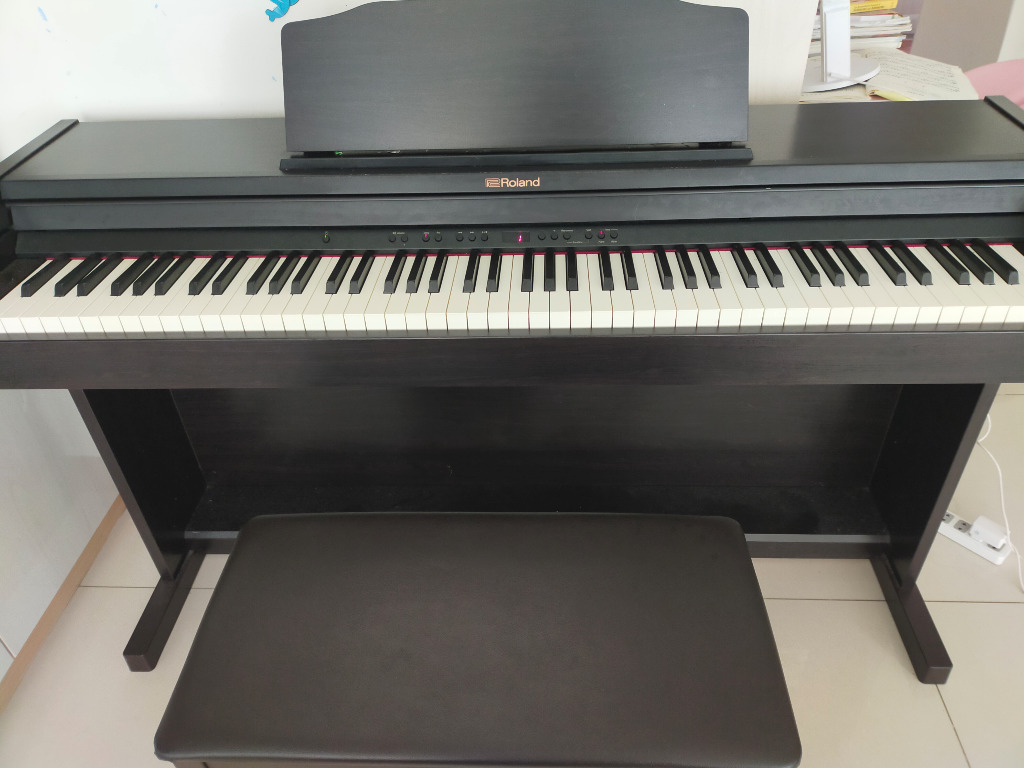 Roland RP301 Digital Piano, Hobbies & Toys, Music & Media, Musical ...