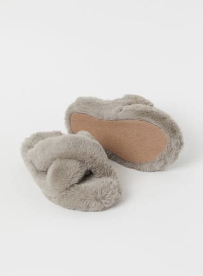 Sandal bulu h&m outlet