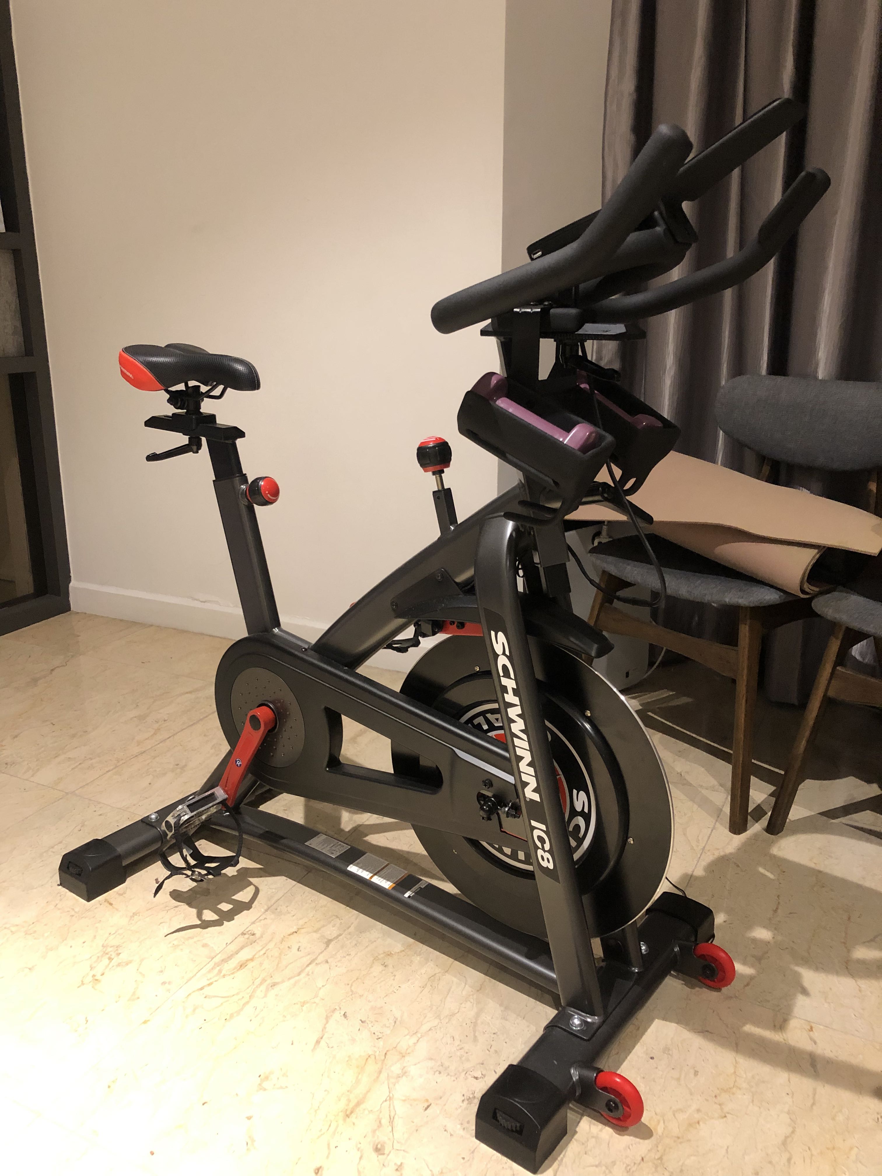 Schwinn IC8 Spinning Bike with 2 yrs warranty Sports Equipment