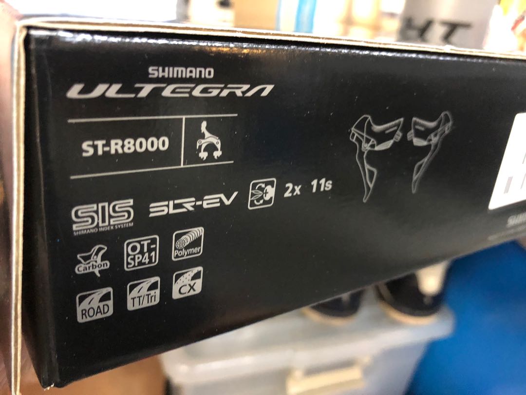Shimano Ultegra R8000 shifter set st8000 mechanical, Sports Equipment