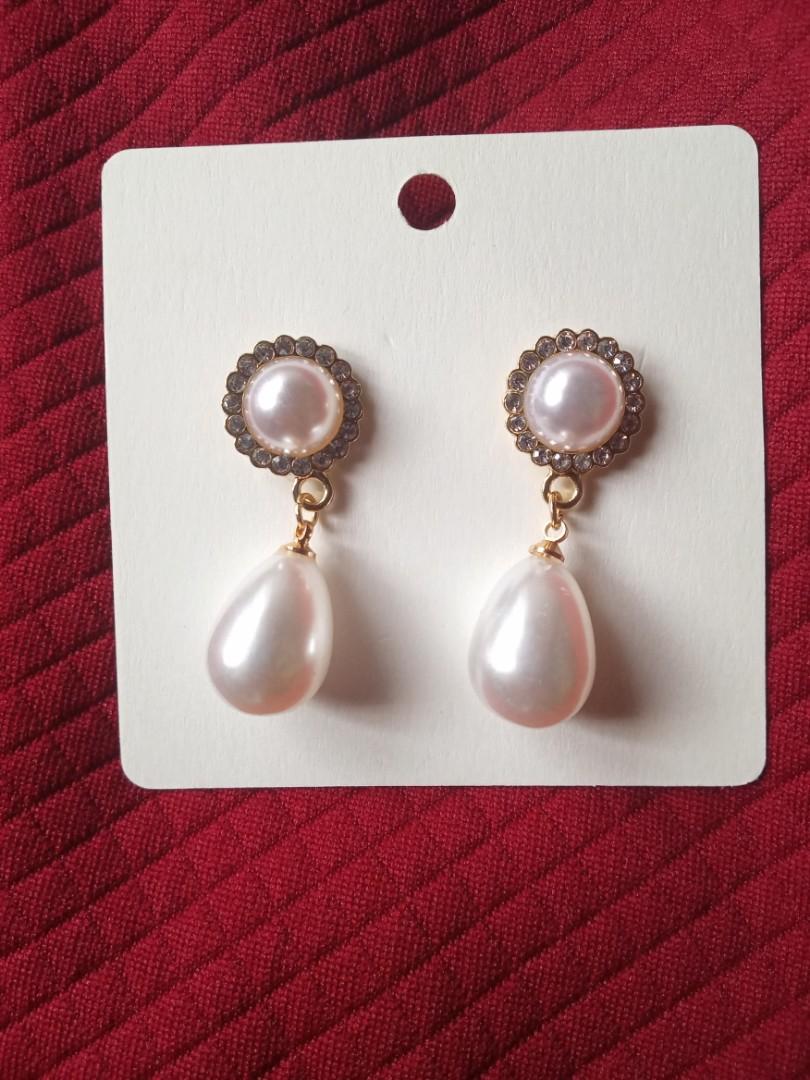 LV Eclipse Pearls Earrings S00 - Fashion Jewelry
